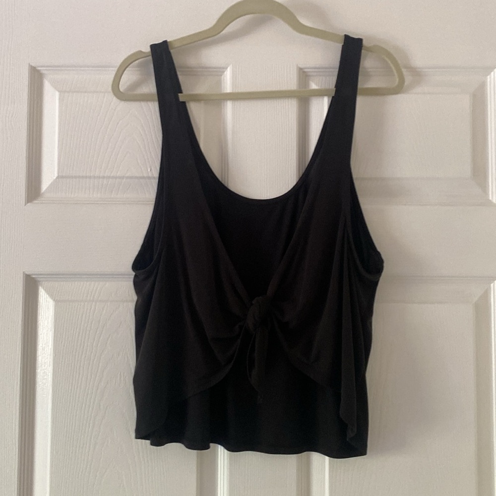 Lulus tie back top - Picture 2 of 3